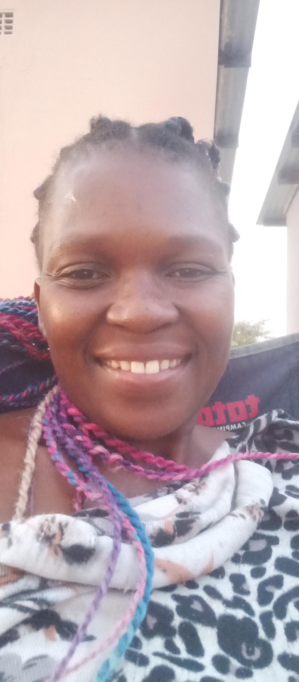 Hello ???? a young  honest otswana lady of 33 years 
